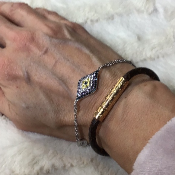 Louis Vuitton monogram bracelet - Picture 5 of 7